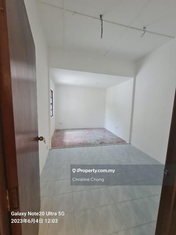 Bungalow House for Sale in Kota Kemuning, Shah Alam by Christine Chong - iProperty.com.my