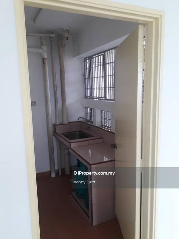 Apartment for Sale in Sri Jati 1 by Vanny Lum - iProperty.com.my