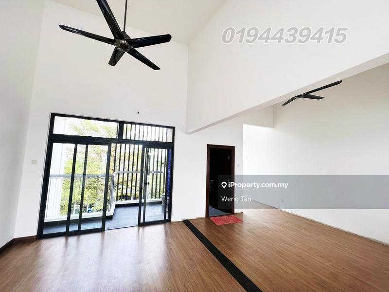 3-storey Terraced House for Sale in Laman Glenmarie, Glenmarie by Weng Tan - iProperty.com.my