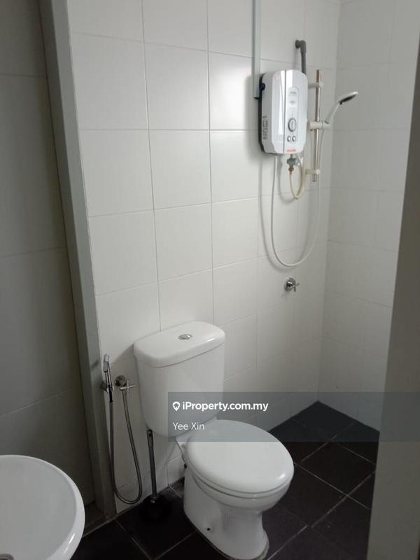 Kediaman Servis untuk Dijual di VIM 3 @ Desa Park North oleh Yee Xin - iProperty.com.my