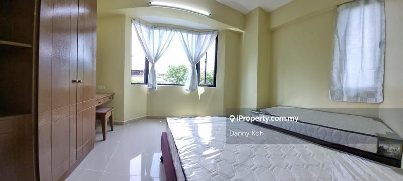 For Rent - Kempas Apartment