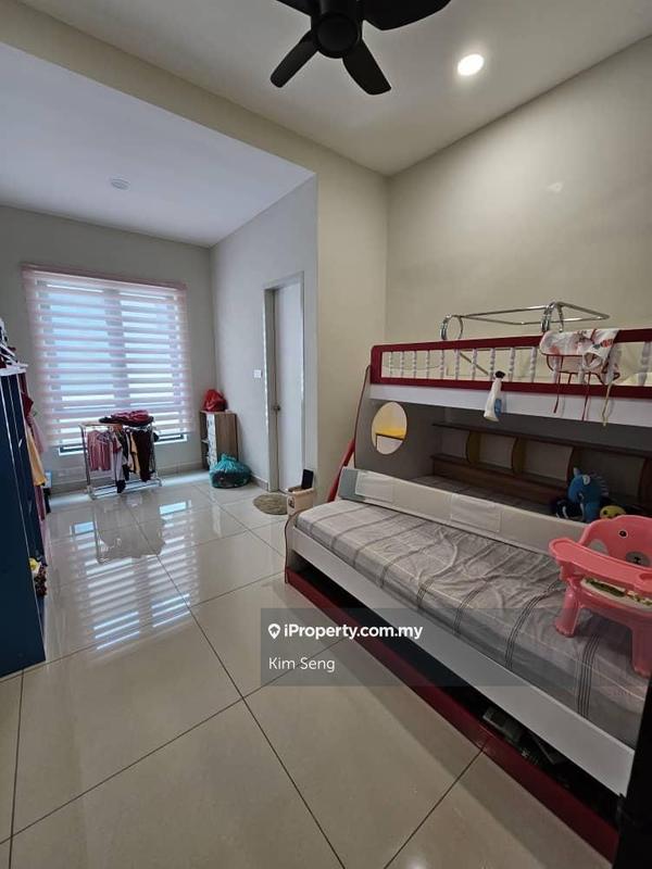 Semi-Detached House for Sale in Taman Tasik Indah, Kluang by Kim Seng - iProperty.com.my