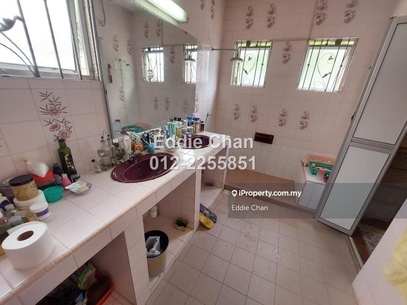 Bungalow House for Sale in Taman Melawati, Ulu Kelang by Eddie Chan - iProperty.com.my