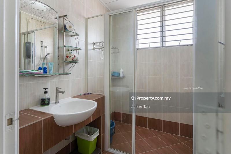 Rumah Berkembar untuk Dijual di o87h4, Setia Alam oleh Jason Tan - iProperty.com.my