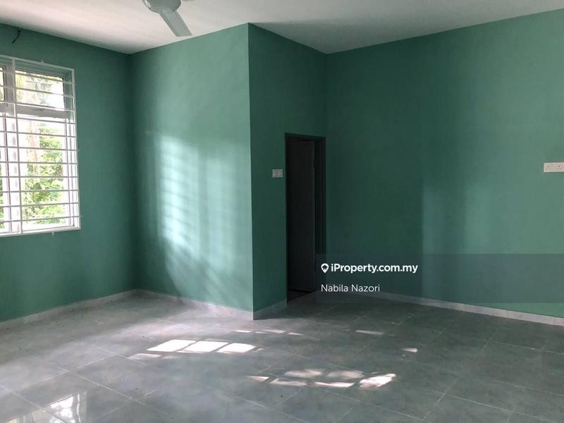 Rumah Berkembar untuk Dijual di Pengkalan Chepa, Kota Bharu oleh Nabila Nazori - iProperty.com.my