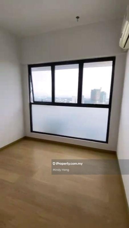 Kondominium untuk Dijual di Royal Strand @ Country Garden Danga Bay oleh Mindy Heng - iProperty.com.my