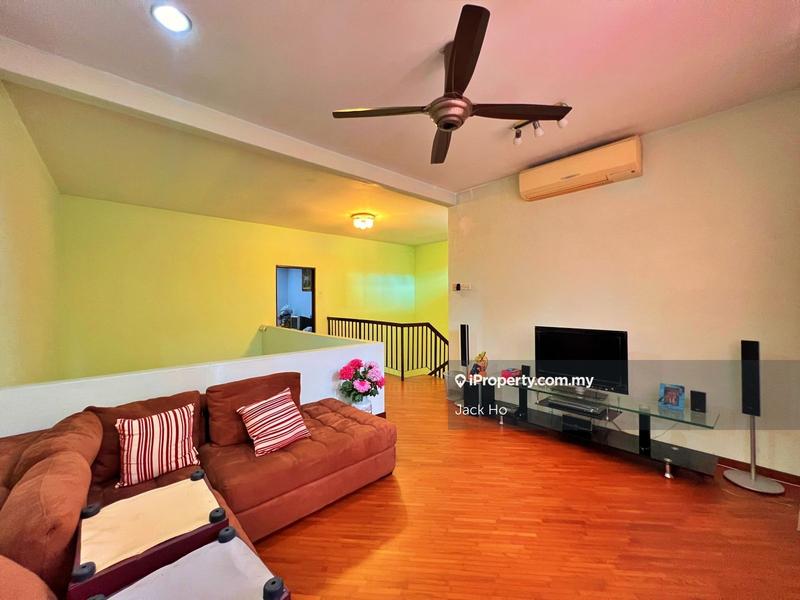 Rumah Berkembar untuk Dijual di UEP Subang Jaya, Subang Jaya oleh Jack Ho - iProperty.com.my