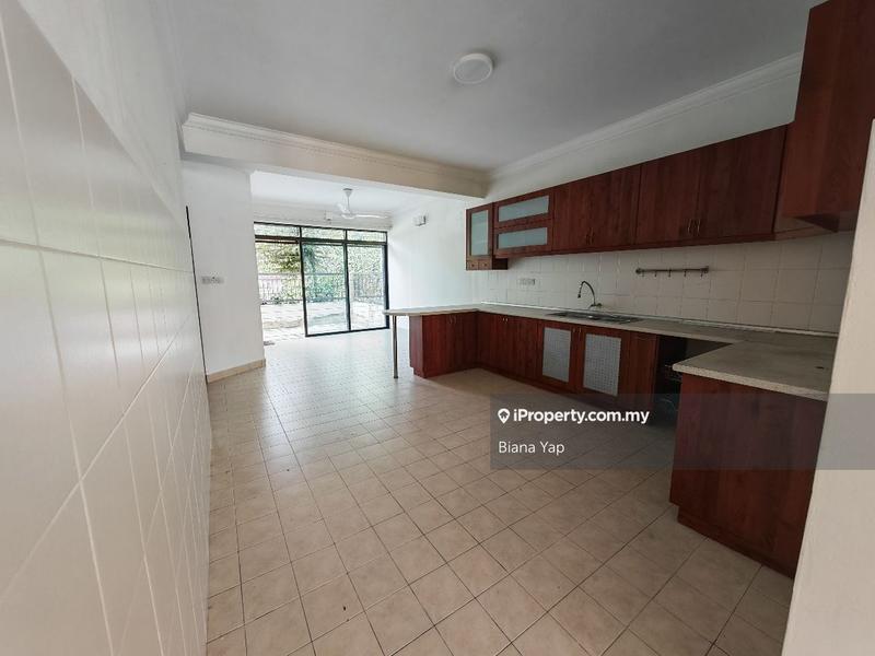 Rumah Berangkai 2.5 Tingkat untuk Dijual di Bandar Utama 6, Bandar Utama oleh Biana Yap - iProperty.com.my