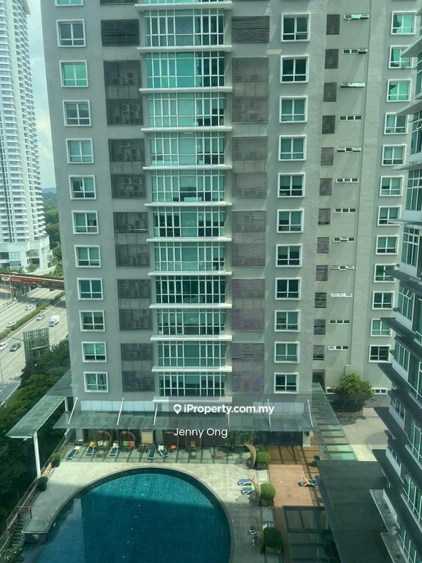 Residensi Servis untuk Dijual di Dua Sentral oleh Jenny Ong - Pool view - iProperty.com.my