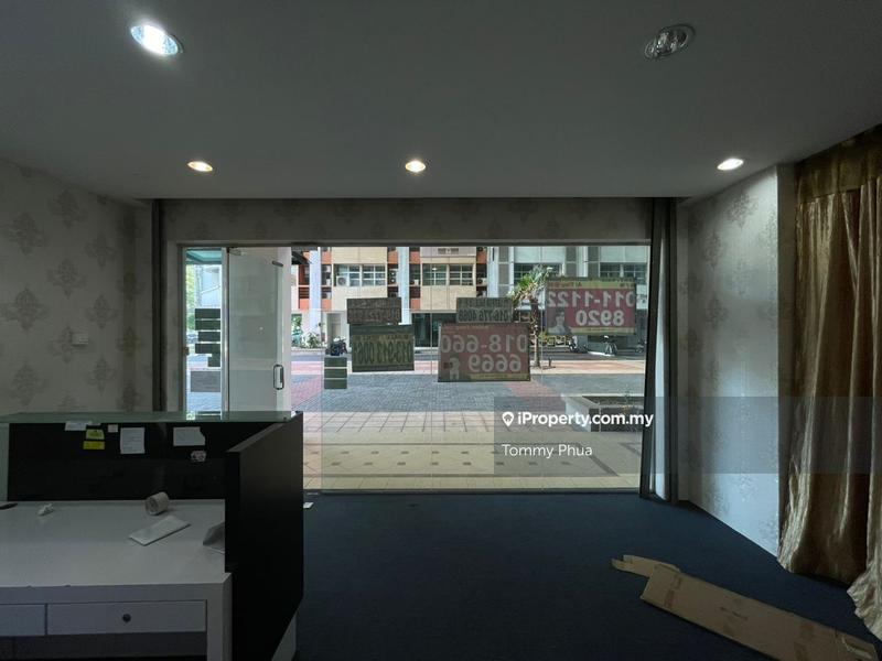 For Rent - Permas Mall