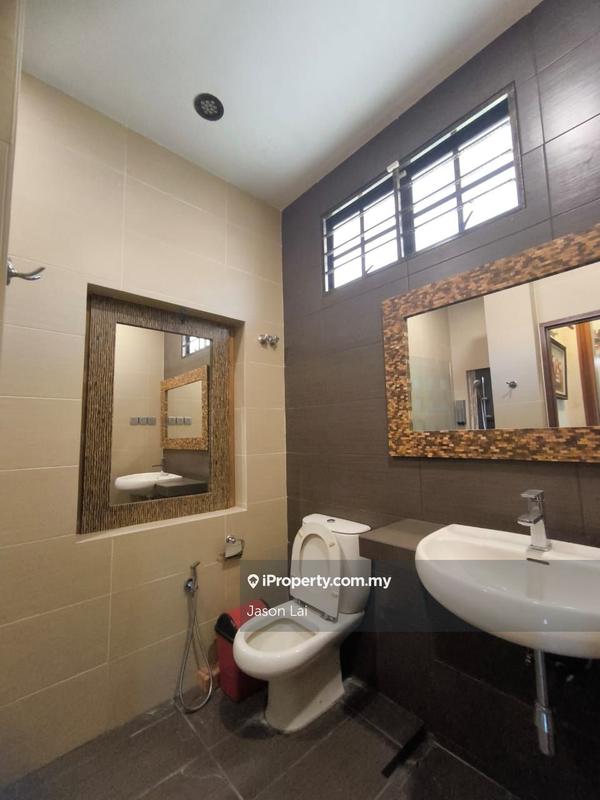 Bungalow House for Sale in Saujana Akasia, Sungai Buloh, Bukit Rahman Putra, Sungai Buloh by Jason Lai - iProperty.com.my