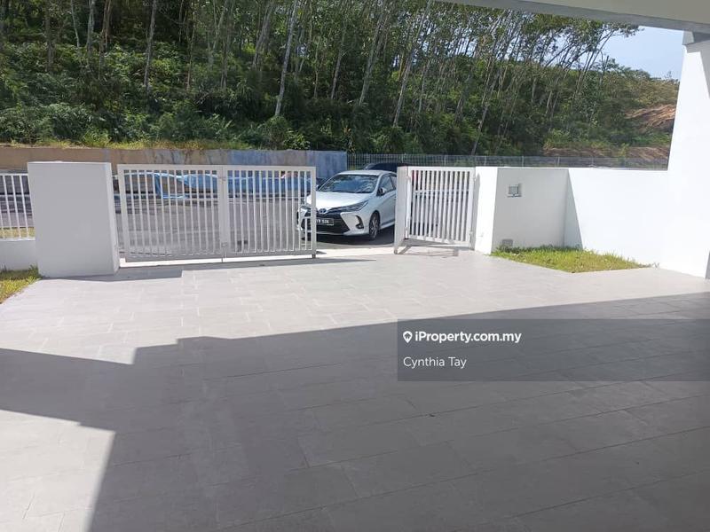 Semi-Detached House for Sale in Rasah Kemayan, Seremban by Cynthia Tay - iProperty.com.my