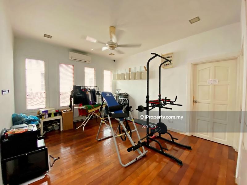 Rumah Berkembar untuk Dijual di Tropicana Golf Country Resort Petaling Jaya, Petaling Jaya oleh Ken Tan - iProperty.com.my