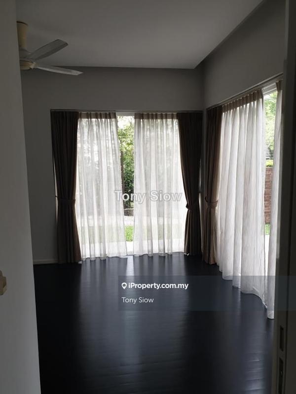 Bungalow House for Sale in Seri Pilmoor, Petaling Jaya by Tony Siow - iProperty.com.my