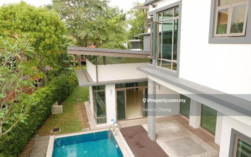 Bungalow House for Sale in Bukit Gita Bayu, Seri Kembangan by Venice Chong - iProperty.com.my