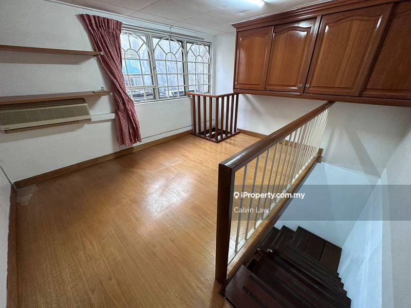 Rumah Berangkai 2 Tingkat untuk Dijual di Bandar Utama 10, Bandar Utama oleh Calvin Law - iProperty.com.my