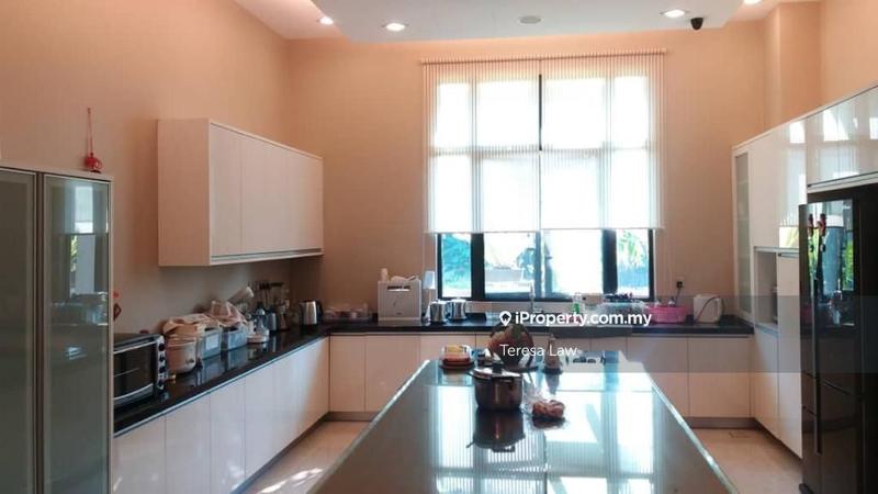 Banglo untuk Dijual di Seri Kembangan, Selangor oleh Teresa Law - iProperty.com.my