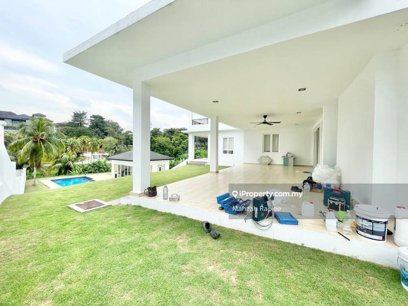 Bungalow House for Sale in Country Heights, Kajang by Mahzah Rapiee - iProperty.com.my