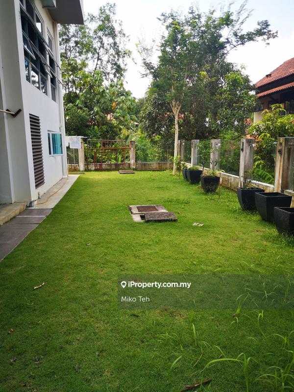 Banglo untuk Dijual di Taman Equine, Seri Kembangan oleh Miko Teh - iProperty.com.my