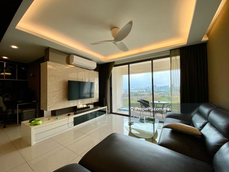 For Sale - Molek Pine 3