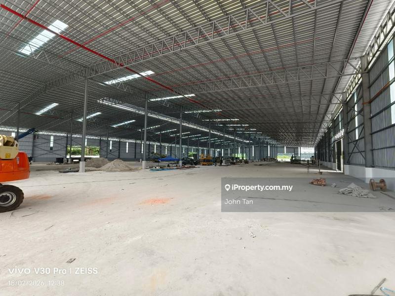 Warehouse for Sale in Kawasan Perusahaan Telok Mengkuang, Telok Panglima Garang by John Tan - iProperty.com.my