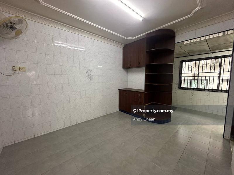 Rumah Berangkai 2 Tingkat untuk Dijual di Taman Ungku Tun Aminah, Skudai oleh Andy Cheah - iProperty.com.my