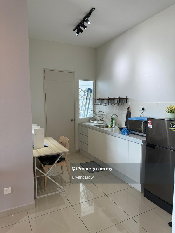 Service Residence for Rent in Parkland Residence by Bryant Liow - iProperty.com.my