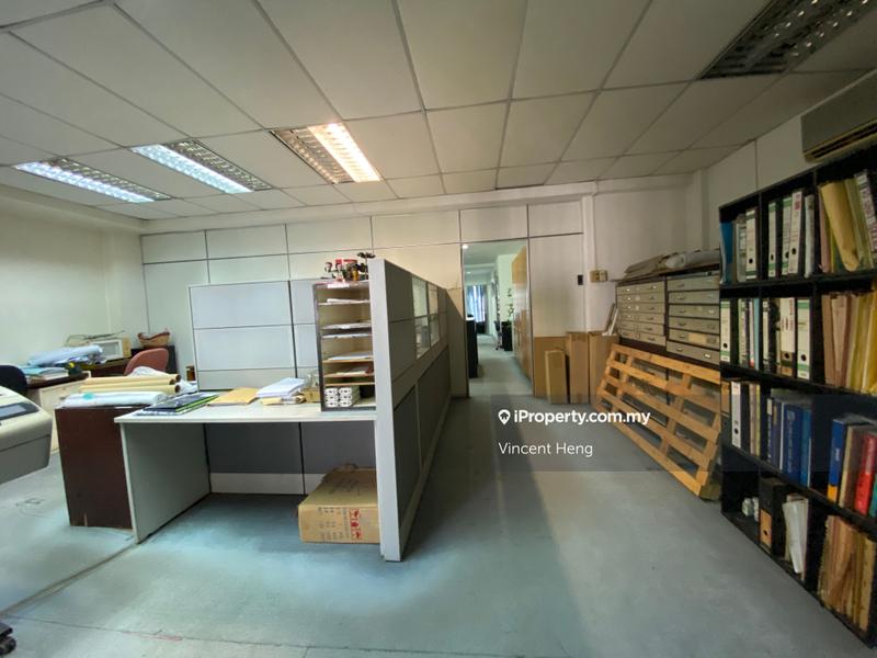 Office for Sale in Kelana Jaya, Petaling Jaya by Vincent Heng - iProperty.com.my