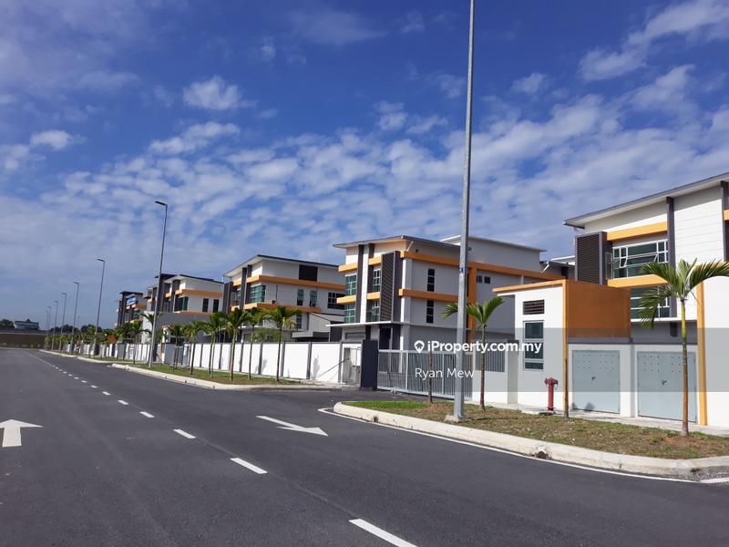 Semi-D Factory for Sale in Taman Industri Puchong, Puchong by Ryan Mew - iProperty.com.my