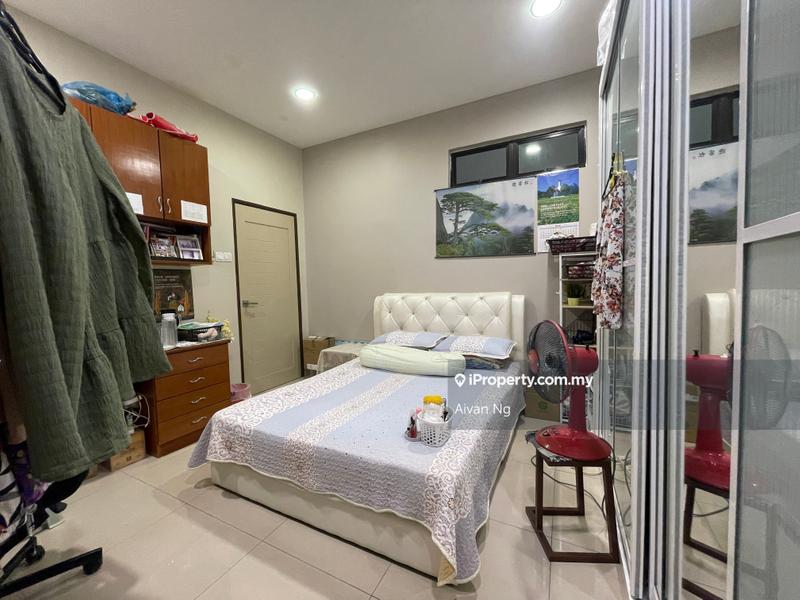Rumah Berkembar untuk Dijual di Bukit Sungai Long, Bandar Sungai Long oleh Aivan Ng - iProperty.com.my