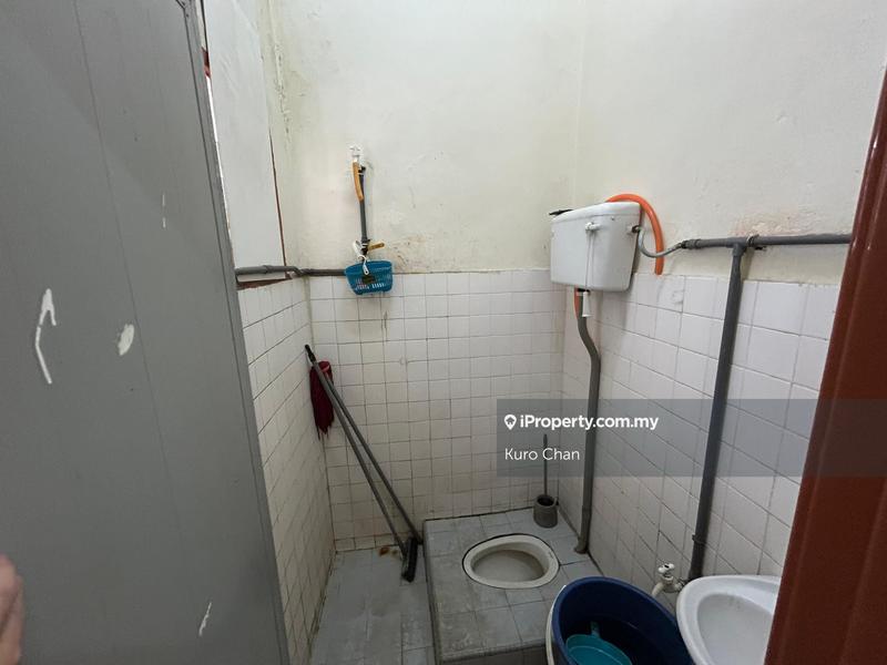 Rumah Teres 2-Tingkat untuk Dijual di Taman Baiduri, Dengkil oleh Kuro Chan - iProperty.com.my