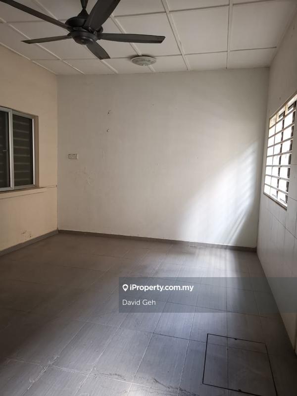 Rumah Berangkai 2 Tingkat untuk Dijual di kjtqa, Seri Kembangan oleh David Geh - iProperty.com.my