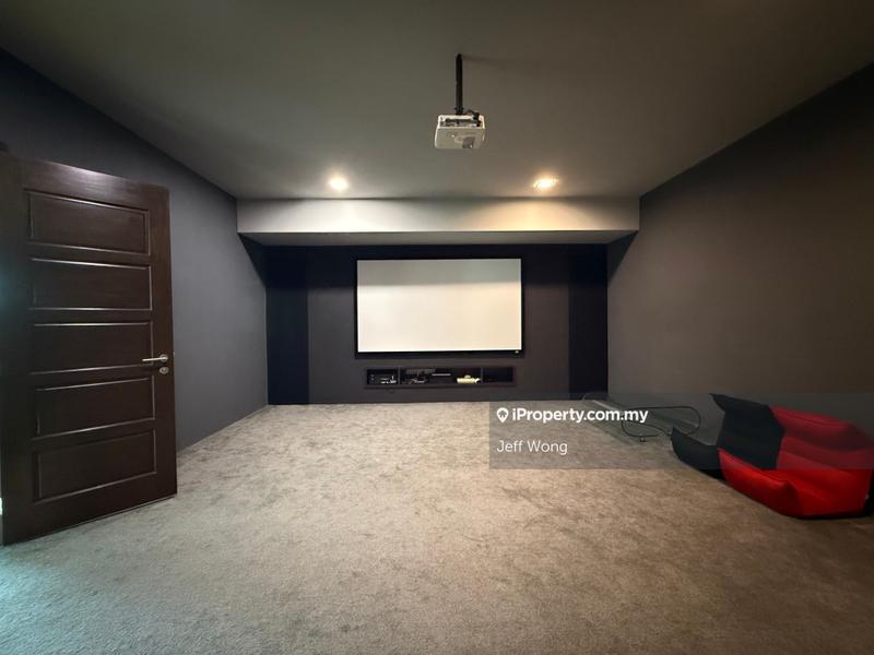 Bungalow House for Sale in Subang Heights, Subang Jaya by Jeff Wong - iProperty.com.my