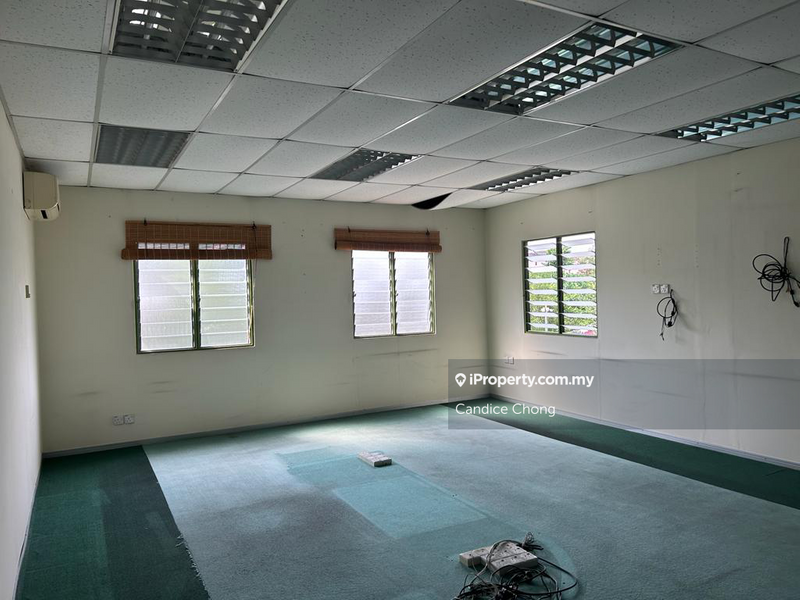 Gudang untuk Dijual di TAMAN PUCHONG UTAMA, Puchong oleh Candice Chong - iProperty.com.my