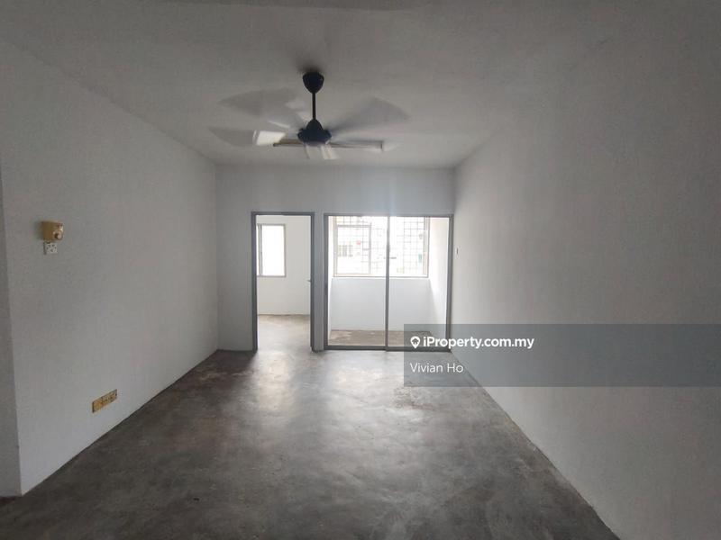 Flat for Sale in Bandar Baru Kundang by Vivian Ho - iProperty.com.my
