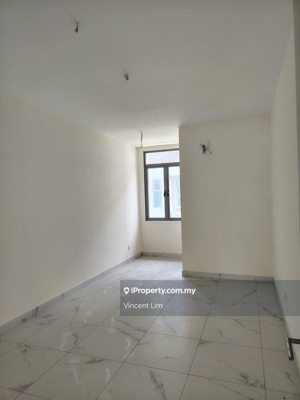 Rumah Teres 3-Tingkat untuk Dijual di D'Island, Puchong oleh Vincent Lim - iProperty.com.my