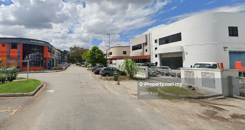 Semi-D Kilang untuk Disewa di Sunway Damansara, Kota Damansara oleh Jenn Koo - iProperty.com.my