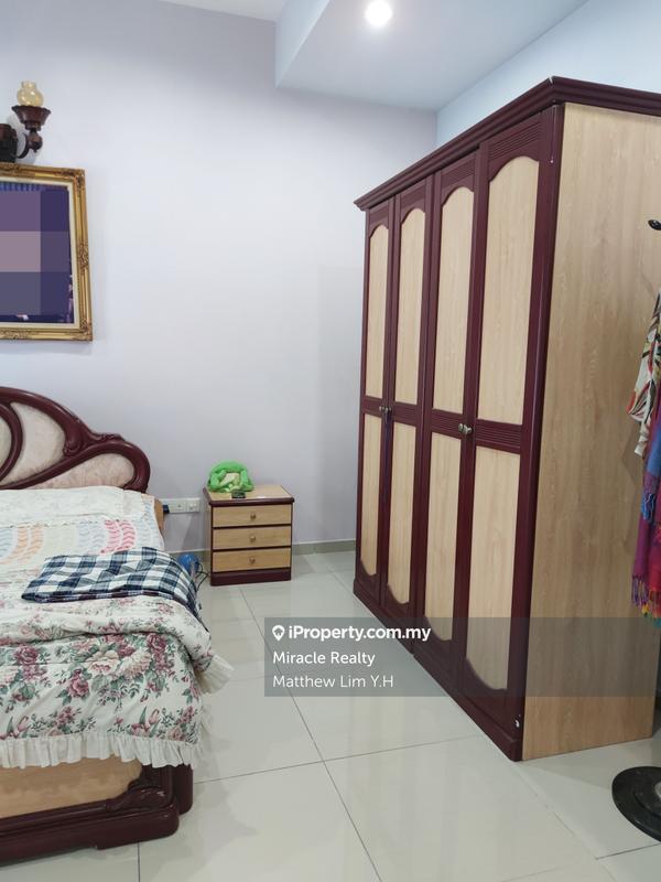 Rumah Berkembar untuk Dijual di Ambang Botanic, Klang oleh Matthew Lim Y.H - iProperty.com.my
