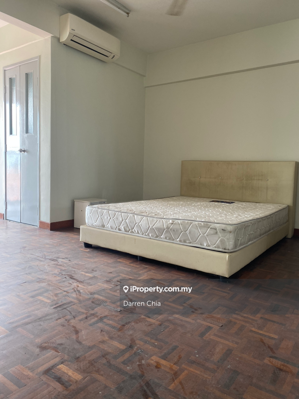 For Sale - Arena Green