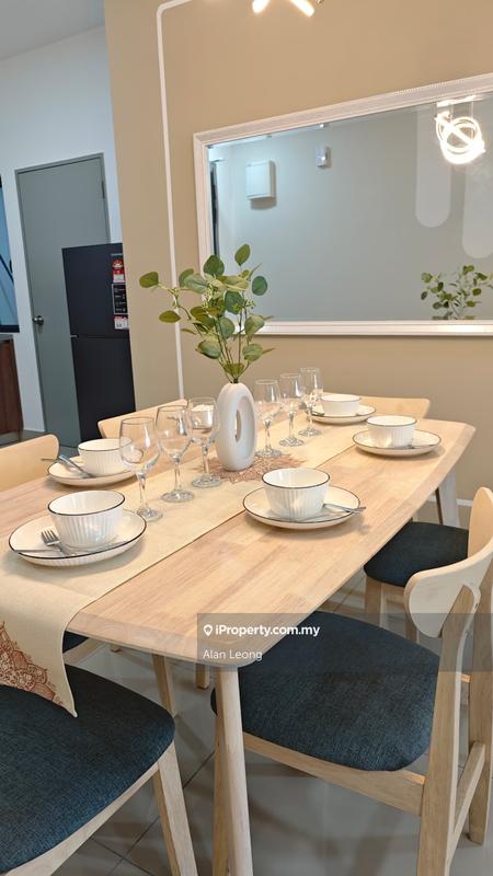 For Rent - M Vertica