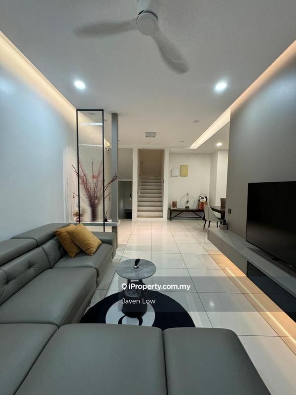 Rumah Bandar untuk Dijual di Sutera Damansara, Damansara Damai oleh Javen Low - iProperty.com.my