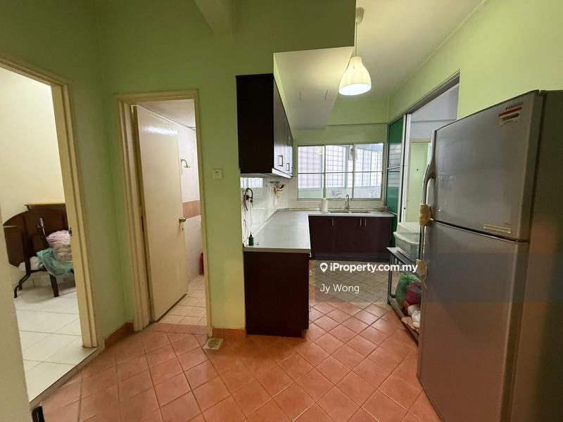 Condominium for Sale in La Vista Condominiums by Jy Wong - iProperty.com.my