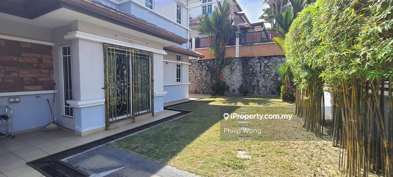 Rumah Berkembar untuk Dijual di Taman Equine, Seri Kembangan oleh Philip Wong - iProperty.com.my