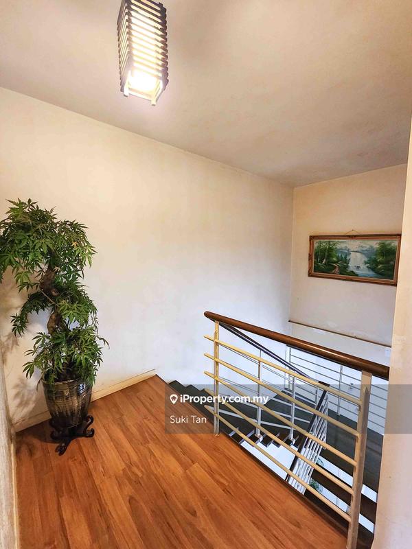 3-storey Terraced House for Sale in MEADOW Lake Fields / Lakefields / Sungai Besi, Sungai Besi by Suki Tan - iProperty.com.my