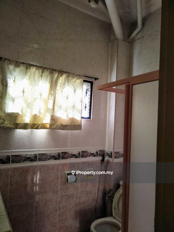 Banglo untuk Dijual di Subang Jaya, Selangor oleh Celia Tan - iProperty.com.my