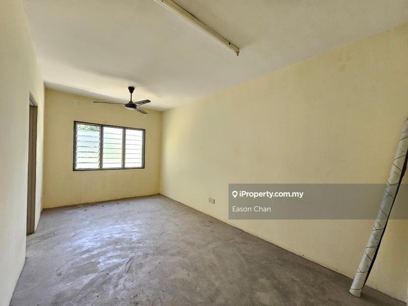 For Rent - Taman Pinggiran Putra