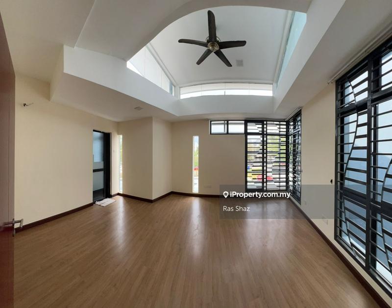 3-storey Terraced House for Sale in Laman Glenmarie, Shah Alam by Ras Shaz - iProperty.com.my