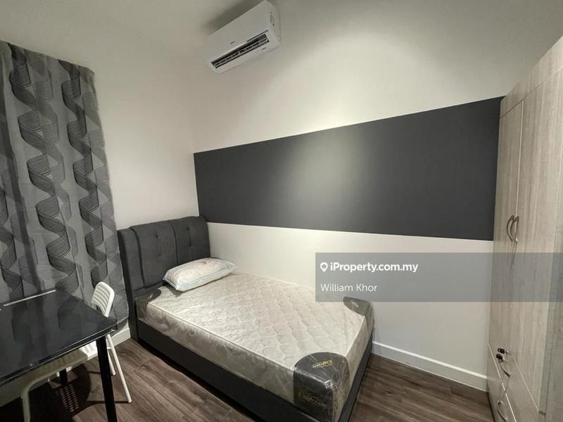 For Rent - Paramount Utropolis