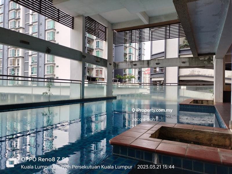 Service Residence for Sale in Diamond Residences by Jacqie Goh - Pool - iProperty.com.my