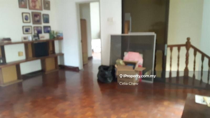 Rumah Berkembar untuk Dijual di Seksyen 22, Damansara Jaya, Petaling Jaya oleh Celia Chew - iProperty.com.my